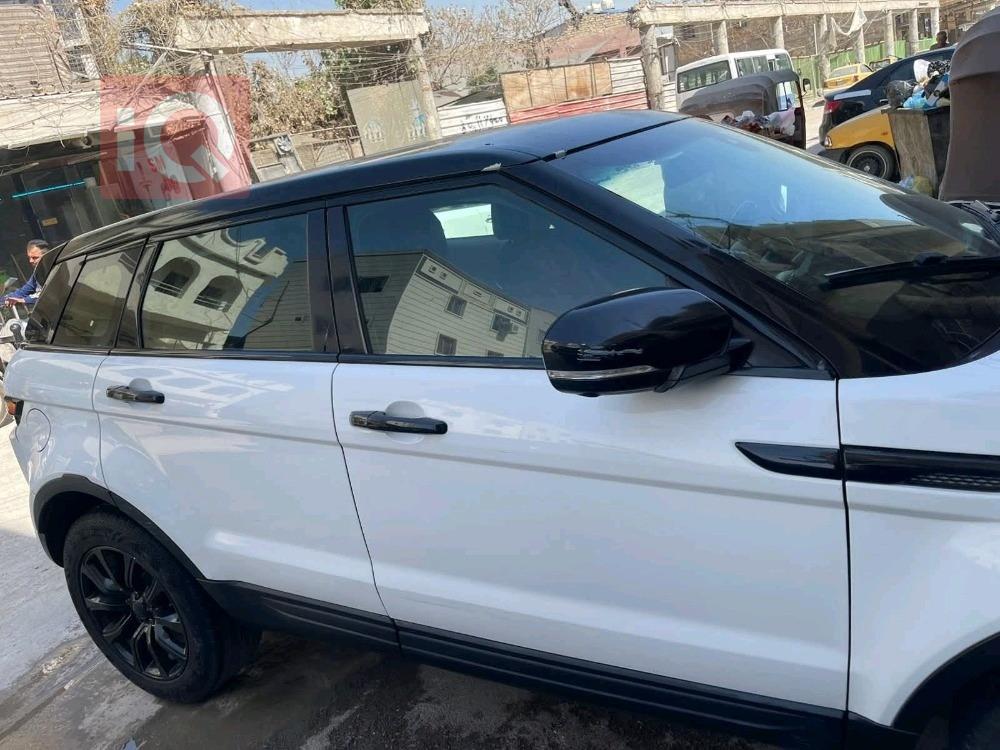 لاند روفر رانج روڤر إيفوك